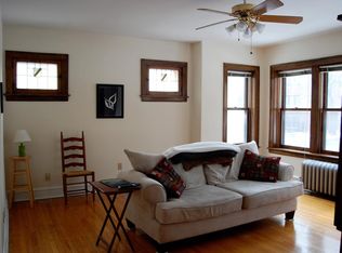 1622 W Cornelia Ave #2, Chicago, IL 60657