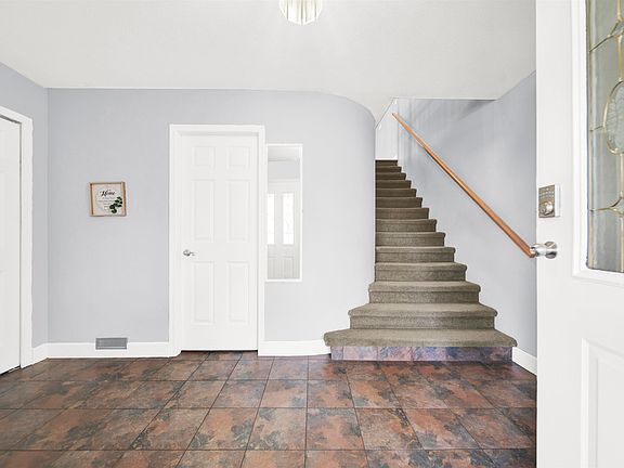 3rd image of 12288 233rd St