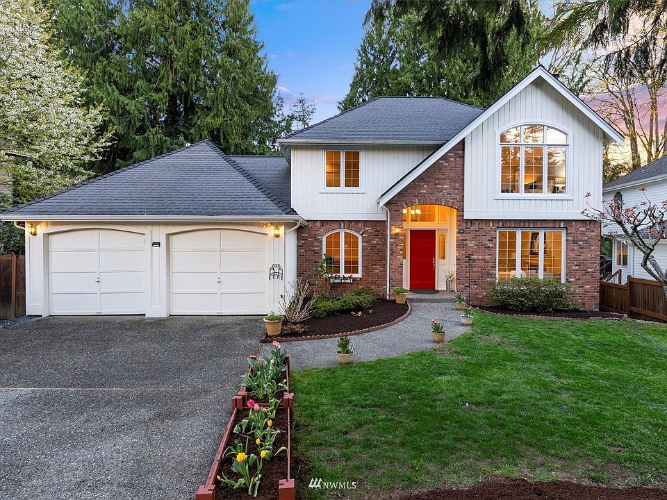 1st image of 2207 233rd Ave NE