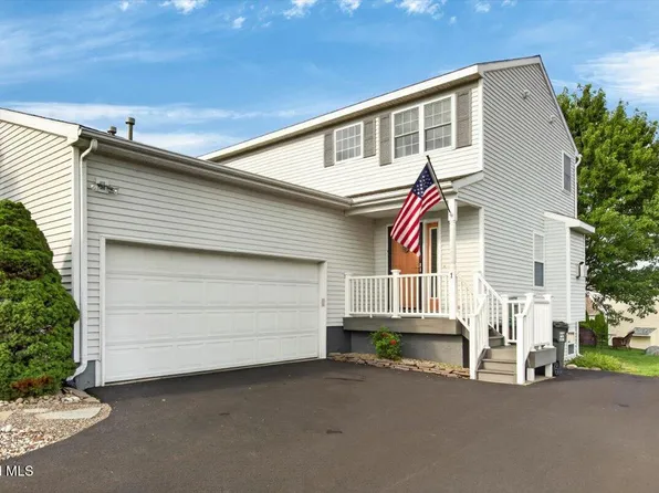 1 Erie Court, Waterford, NY 12188
