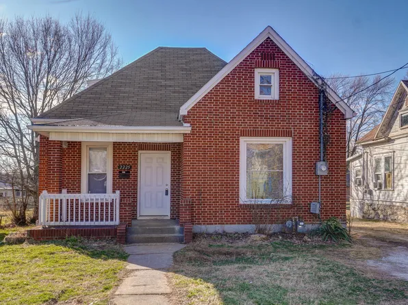 2225 N Ramsey Avenue, Springfield, MO 65803