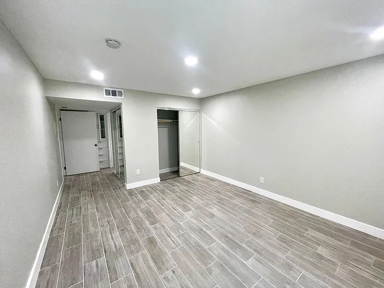 1790 Ellis St #12 — Photo 11