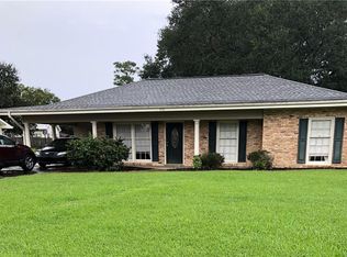 910 Norwood Dr, Jennings, LA 70546