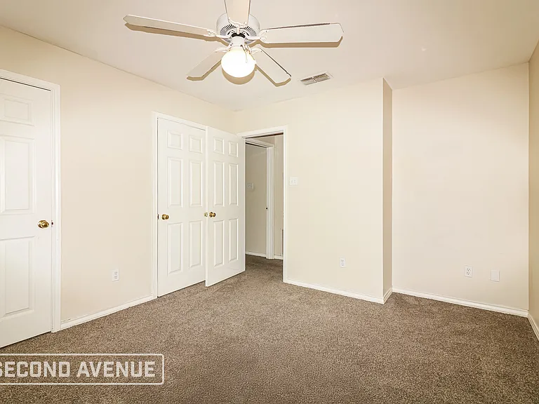 5105 Lethaby Dr — Photo 18