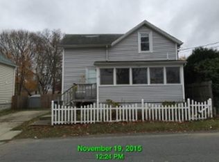 141 Detroit St, Fall River, MA 02721