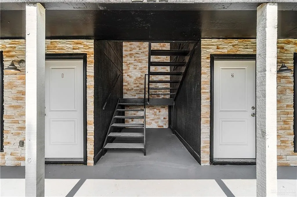 2 bed, 2.0 bath, 1047 sqft, $950 — Photo 4