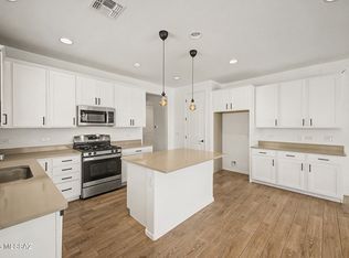 10847 W Sarabella Dr, Marana, AZ 85653