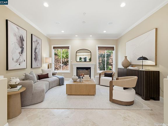 4th image of 3309 Ashbourne Cir