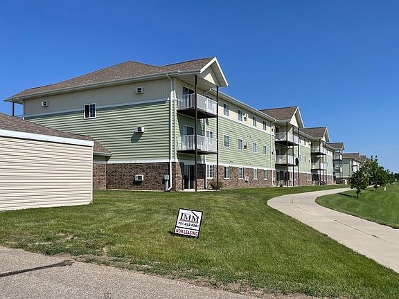 Minot Place Apartments