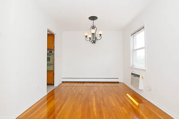 Rented by Modern Spaces | media 5