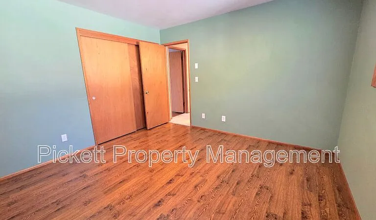 8671 Silverdale Way NW — Photo 21