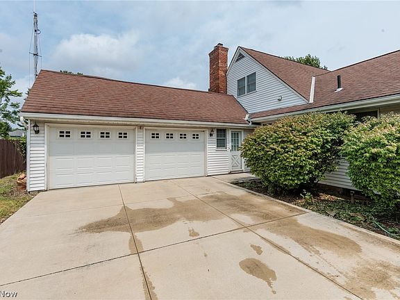 2nd image of 20246 Drake Rd