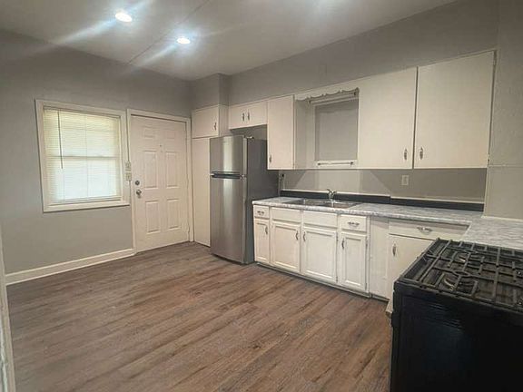 2nd image of 1501 Turner Ave NW #1503-B