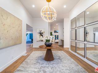 1153 Roscomare Rd, Los Angeles, CA 90077