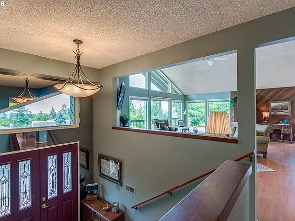 3rd image of 2608 NE 153rd St