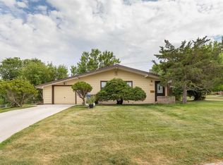 203 E Oakland St, Rapid City, SD 57701