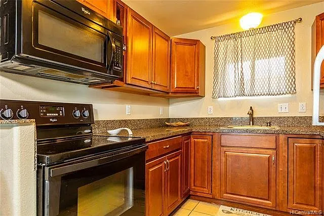 2 bed, 1200 sqft, $4,000 — Photo 3