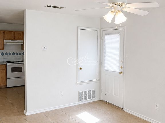 5th image of 2803 Kerrville Ct APT D