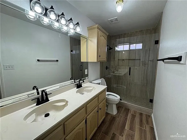 3801 San Daniel — Photo 9