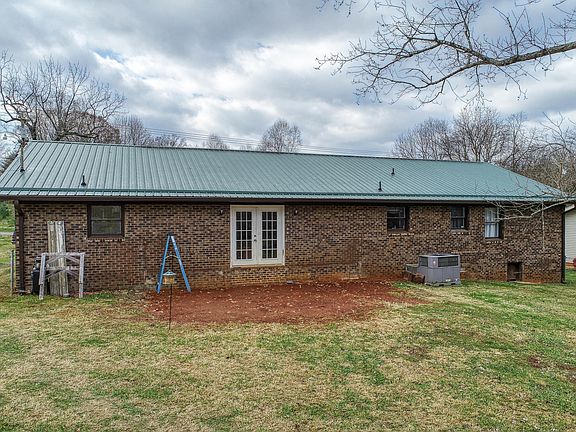 5th image of 157 Timber Lake Dr