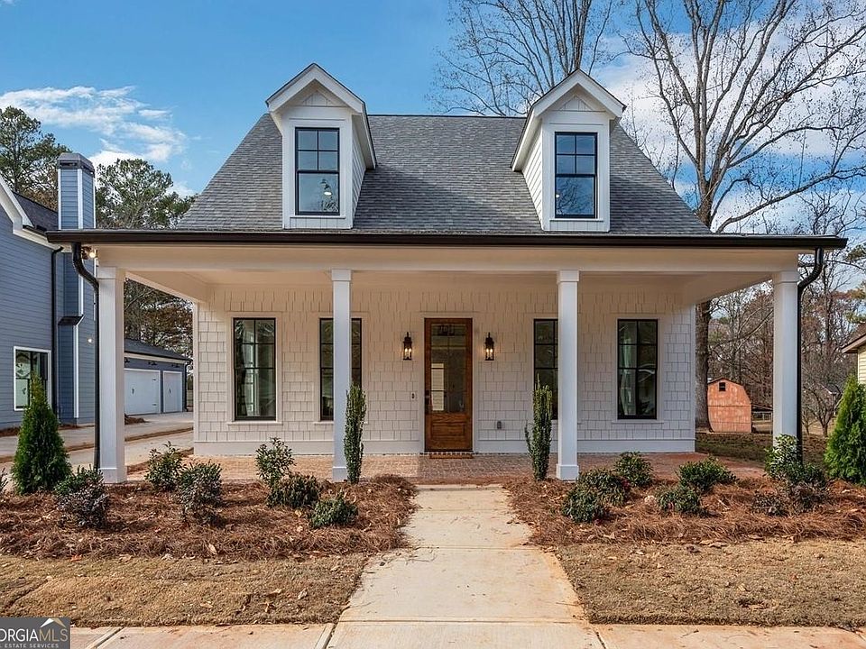 1st image of 107 A Robinhood Dr