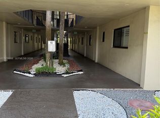 5130 Las Verdes Cir APT 123, Delray Beach, FL 33484