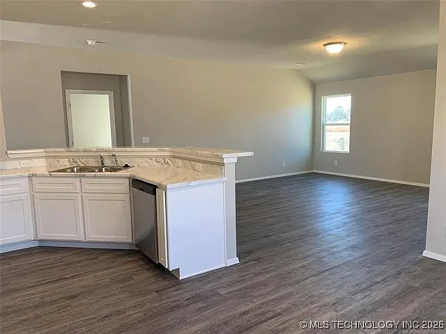 16210 S 88th East Ave — Photo 5