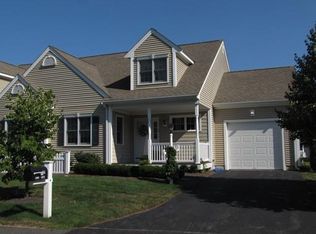 34 Liberty Dr, Pembroke, MA 02359