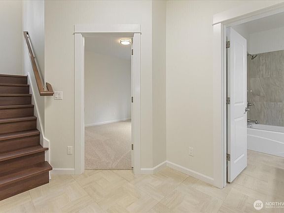 5th image of 12722 35th AVE  House D NE