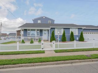 101 Marsden Pl #101, Brigantine, NJ 08203