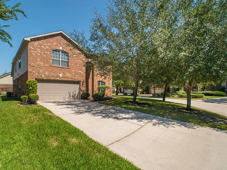 139 S Rocky Point Cir — Photo 3