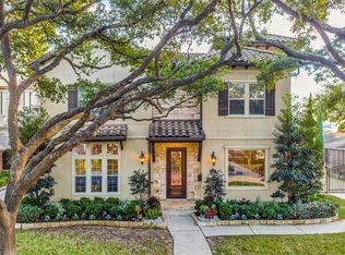 5637 Locke Ln, Houston, TX 77056