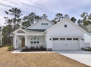 2319 Crescent Bay Dr, Southport, NC 28461