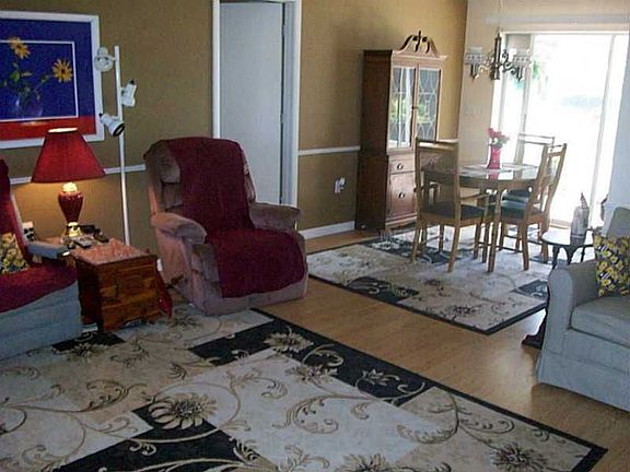 3rd image of 6374 Rosewood Dr