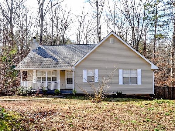 2nd image of 3018 Waterford Dr