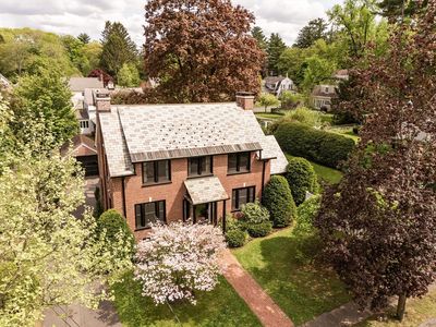 23 Prospect Ave, Northampton, MA, 01060