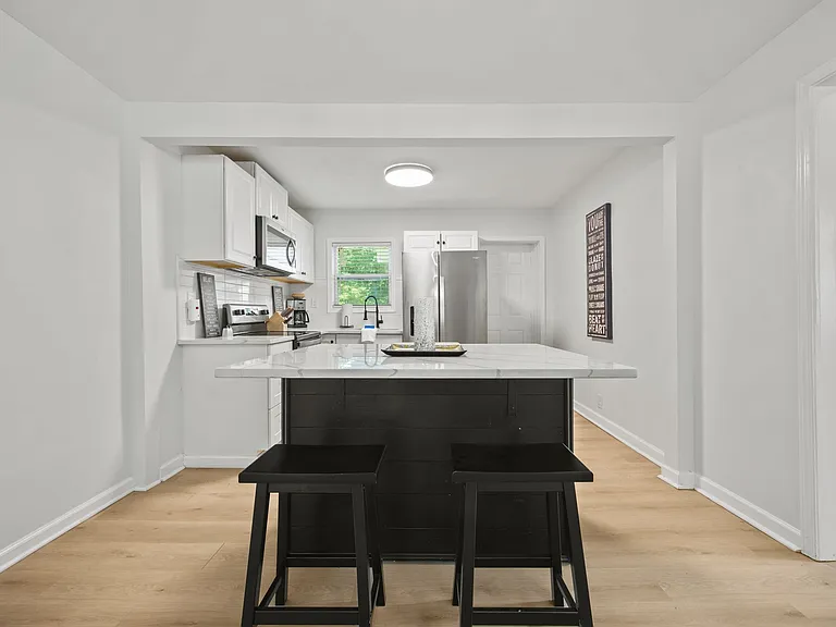 1346 Lorenzo Dr SW — Photo 15