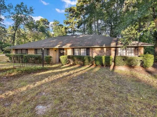 2607 Pinecrest Dr, Nacogdoches, TX 75965