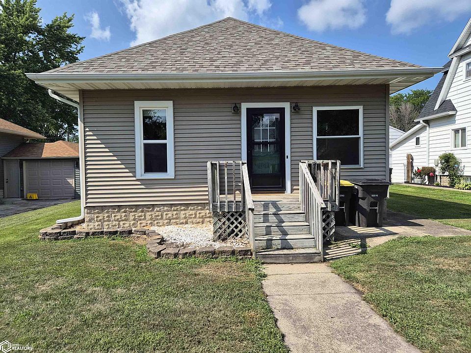 1st image of 719 SW 1st St