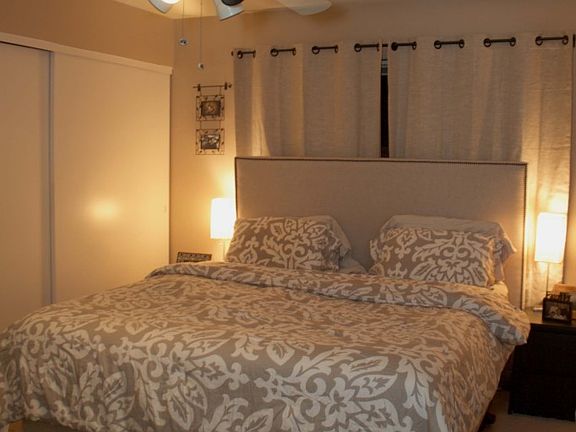 3rd image of 8859 Salmon Falls Dr APT C