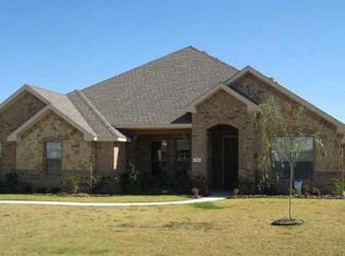 535 Meadowview Ln, Nevada, TX 75173