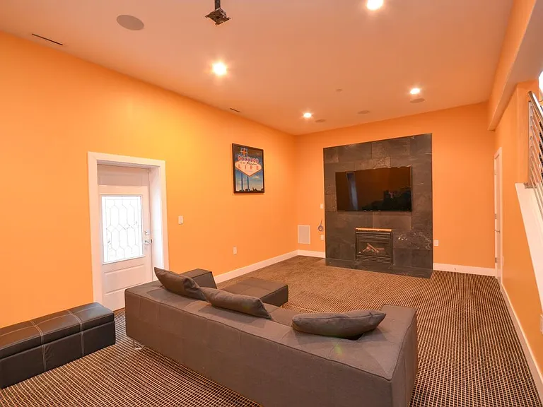 10023 Clue Dr — Photo 23