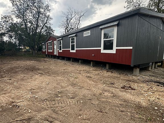 2nd image of 719 N Houston