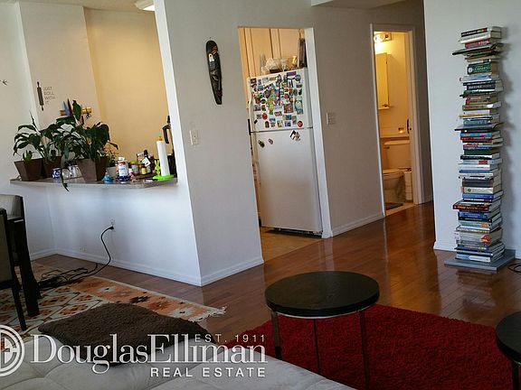 2nd image of 302B W 121st St APT 6