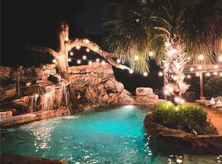 1679 Rangewood Dr, Lilburn, GA 30047