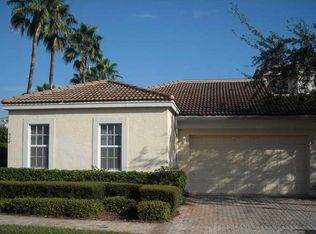 527 Commons Dr, Palm Beach Gardens, FL 33418