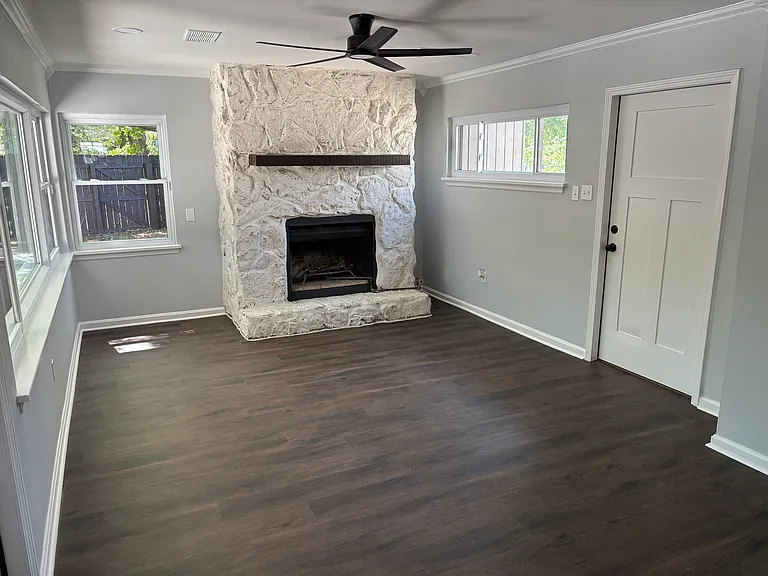 2801 Circlewood Rd — Photo 6