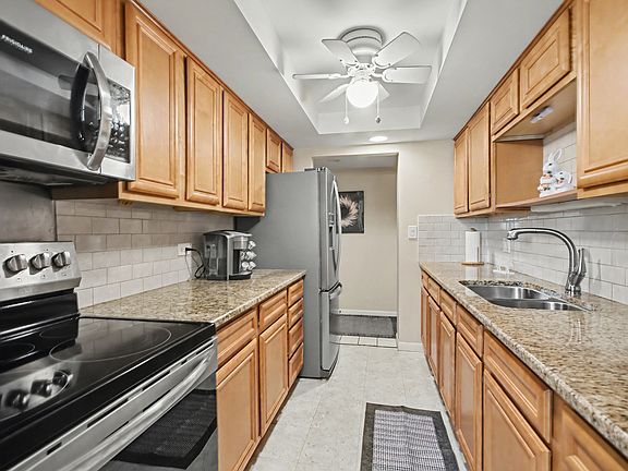 3rd image of 5300 Walnut Ave APT 24B