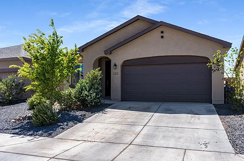 2313 Melon Ridge Loop NE Photo 1