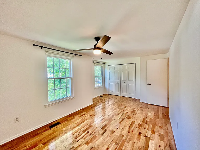 13 Dallington Ct — Photo 16